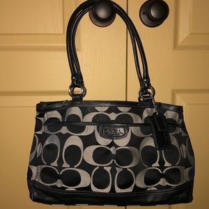 Coach shoulder bag
